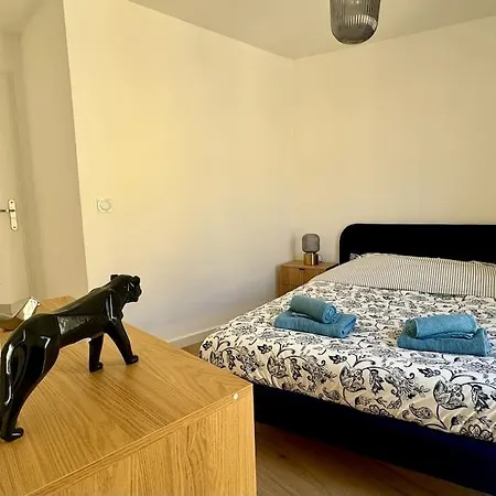 Appartement Lumineux Avec Terrasses Le Luc Exterior photo