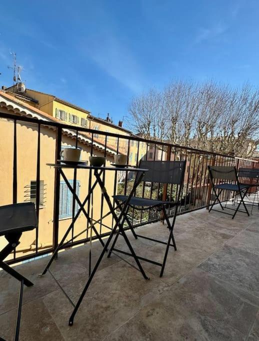 Lumineux Avec Terrasses *